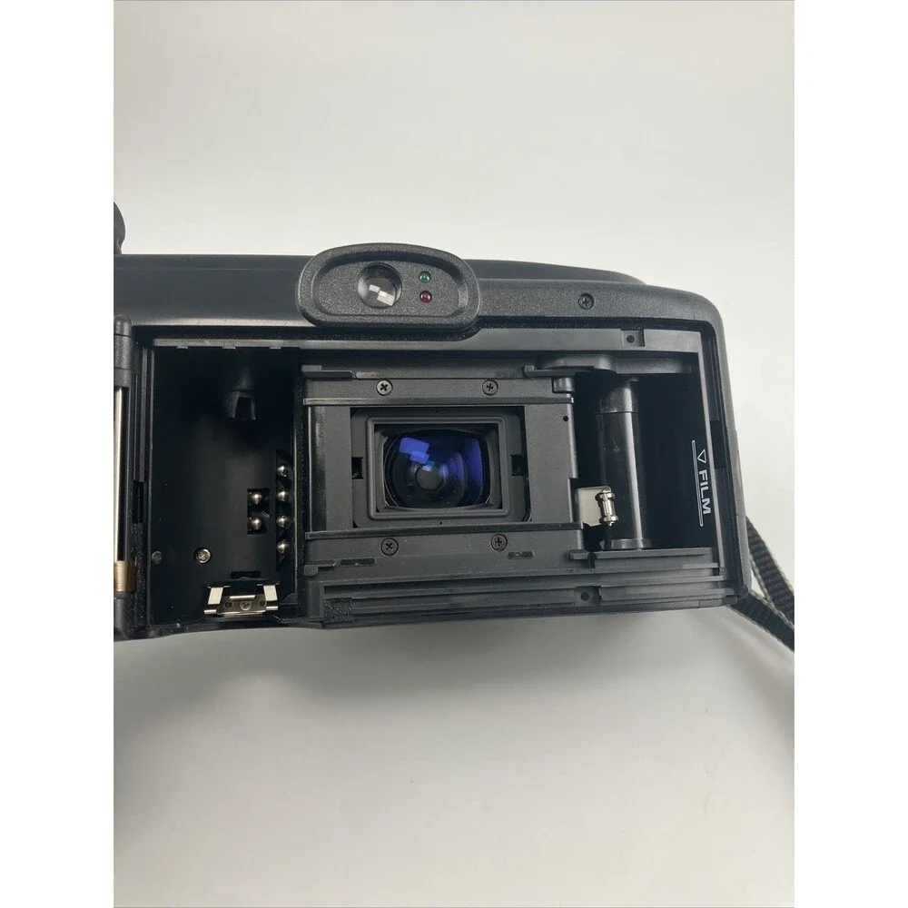Canon Sure Shot Mega Zoom 76 35mm Film Camera 38-76mm Lens – For Parts or Repair